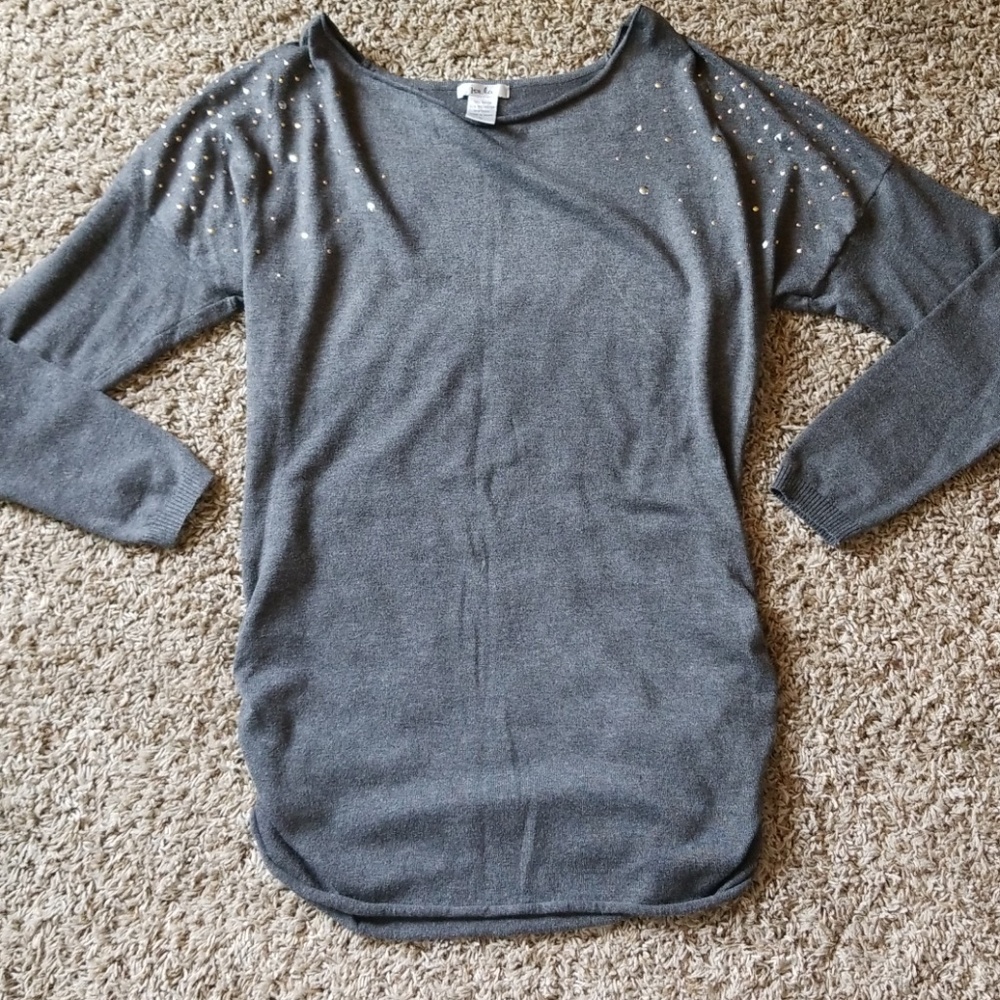 Grey sweater tunic